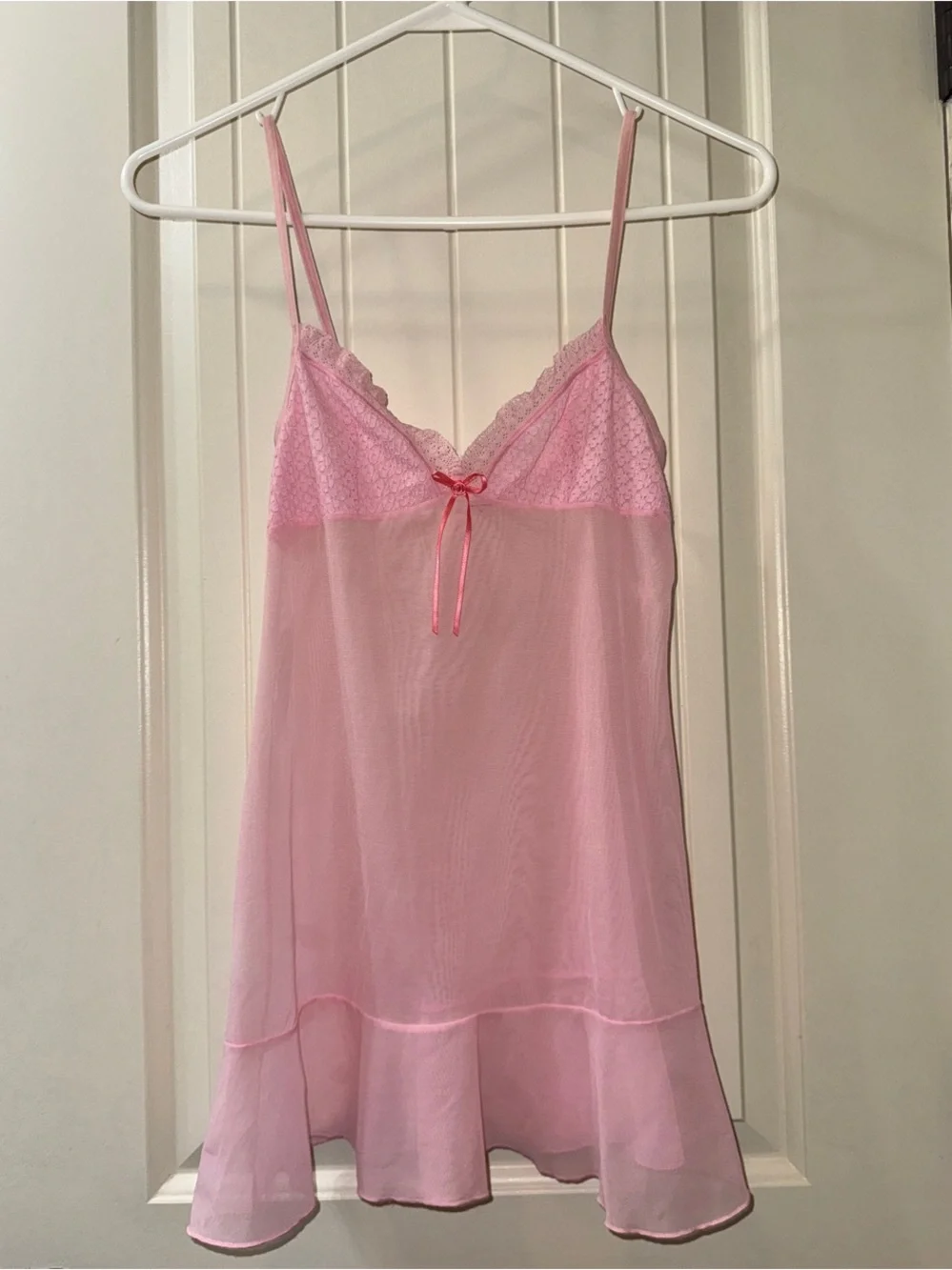 Victoria’s Secret Sheer Pink Lace-Trim Chemise Nightdress Size Small